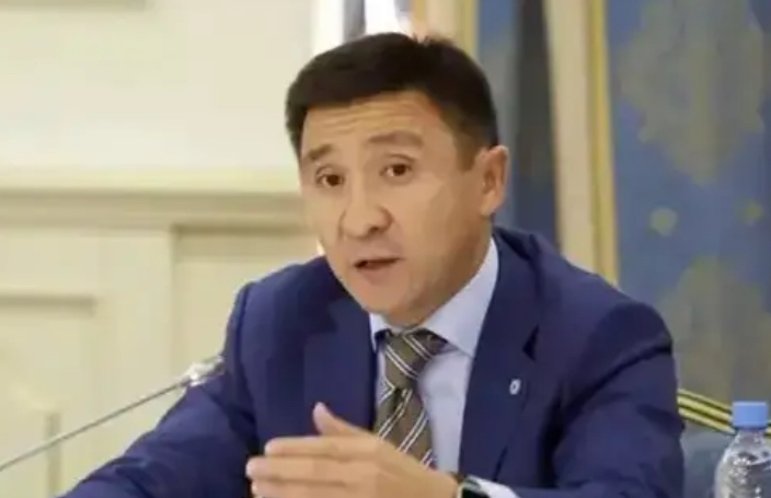 Экс-вице-министра спорта Кожагапанова приговорили к трём годам лишения свободы