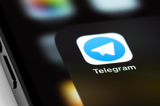 Крупные Telegram-каналы в Казахстане потеряют анонимность