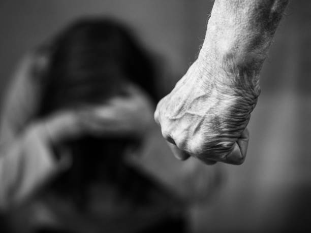 Ввести смертную казнь могут в Кыргызстане за преступления в отношении женщин и детей