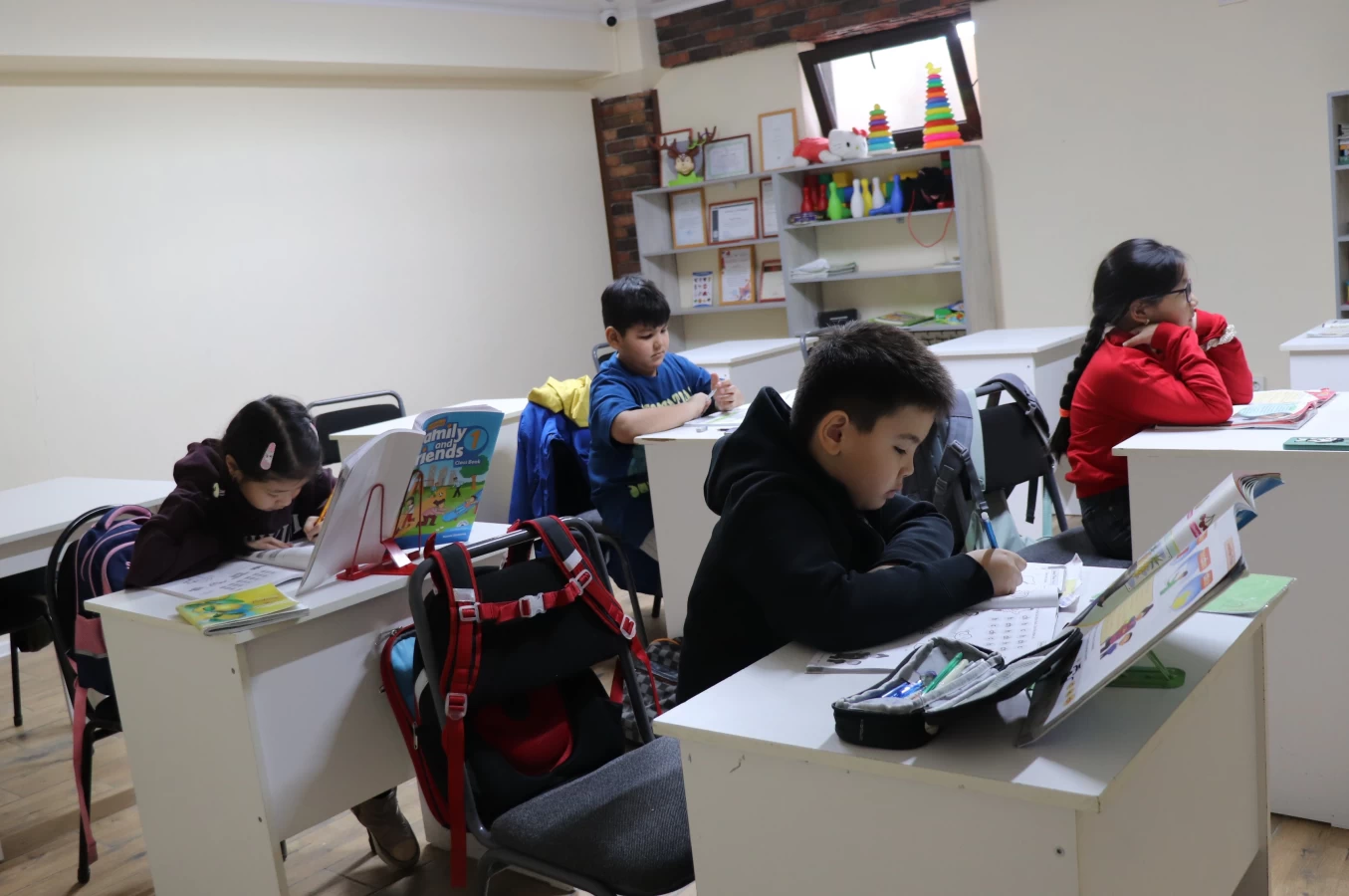 9b5322cb-58fd-4ee2-ab12-9e64cb23b1bc.webp