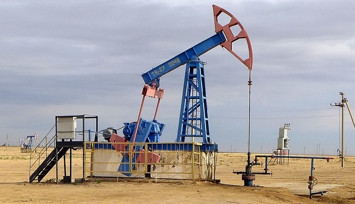 Страны ОПЕК+ не выполнили планы по сокращению добычи нефти