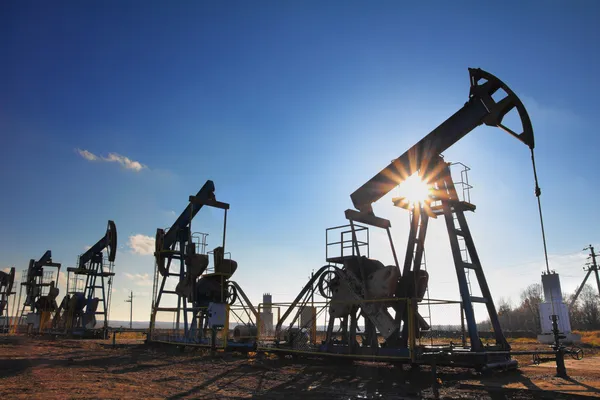 Казахстан увеличил объем переработки нефти