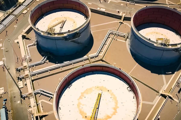 В Казахстане выявлены крупные каналы хищения и контрабанды нефтепродуктов