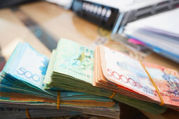 О сохранении базовой ставки на уровне 16,5% заявляет Нацбанк