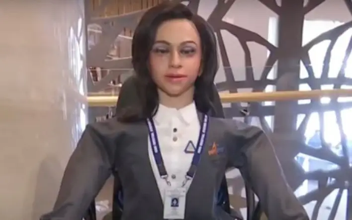 Индия отправит в космос человекоподобного робота