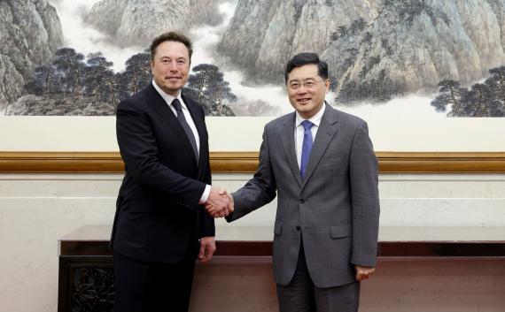 Илон Маск провёл переговоры с высшими китайскими чиновниками
