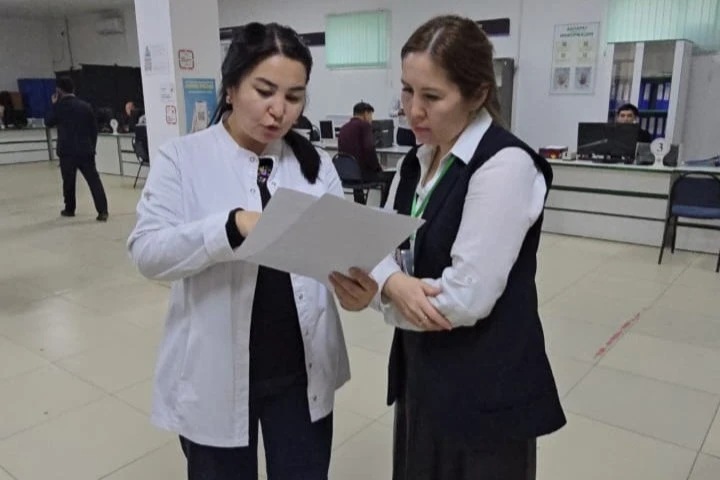 Ашық есік күнінде тұрғындар тегін тексеруден өтті