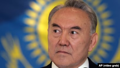 Убрать термин «елбасы» из государственных документов требуют в Казахстане