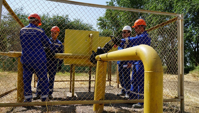 КазТрансГаз Аймак подключил к природному газу еще три села в Туркестанской области