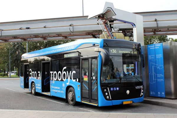 Казахстан поставит в Пакистан 600 электроавтобусов