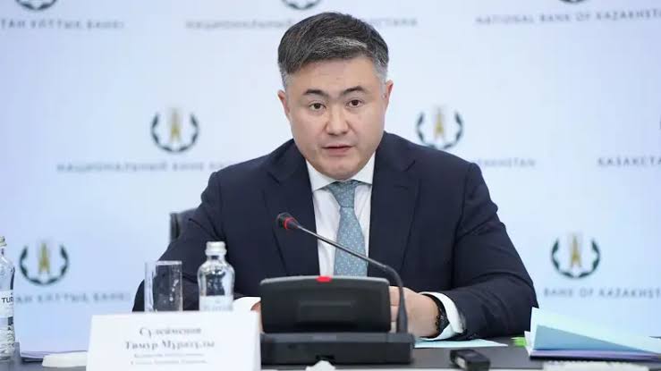 «Можно я промолчу?»: глава Нацбанка не ответил, снимал ли пенсионные излишки