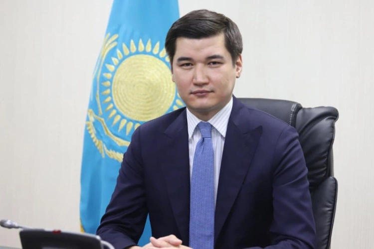 Вице-министра финансов Казахстана оштрафовали за неисполнение решения суда