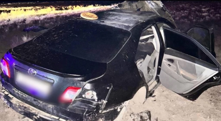 Один человек погиб и двое травмированы в дорожной аварии в Жетісу