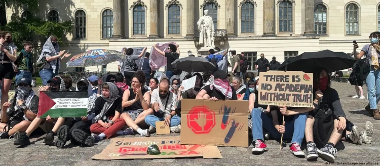Пропалестинские протесты в вузах коснулись Берлина и Парижа