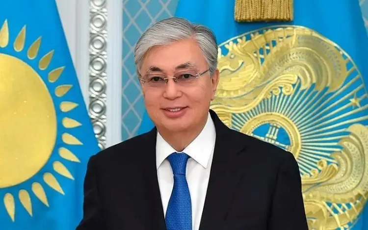 Токаев поздравил казахстанцев с 30-летним юбилеем международной стипендии «Болашак»