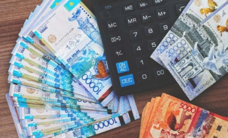 Более 320 млрд тенге пособий по инвалидности и потере кормильца выплачено с начала года