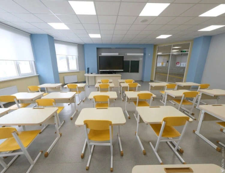 Мораторий на размещение госзаказа в новых частных школах вводит правительство