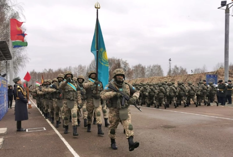 «Нерушимое братство-2021»: казахстанские военнослужащие участвуют в миротворческих учениях