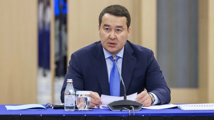 Алихан Смаилов поручил принять меры по повышению благосостояния граждан