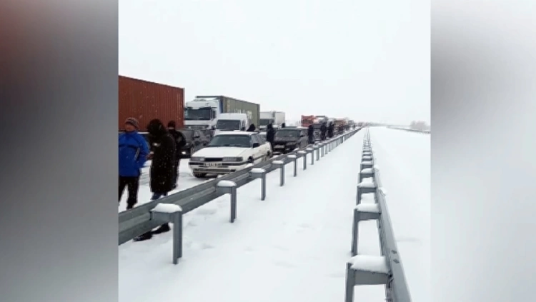 Участок дороги Алматы - Хоргос открыт для передвижения