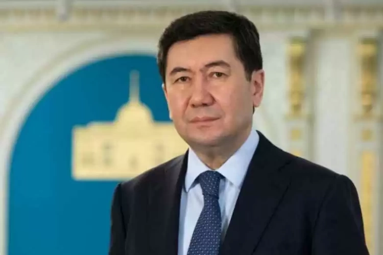 Ерлан Кошанов избран председателем мажилиса парламента