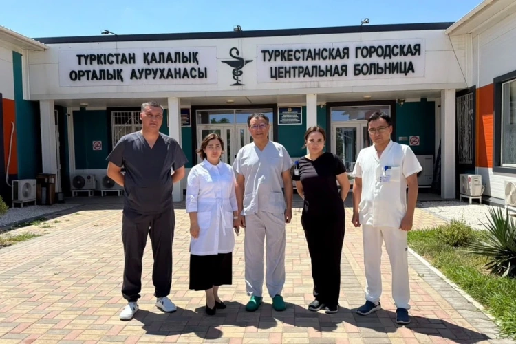 Миға микроскоптың көмегімен алғаш рет ота жасалды