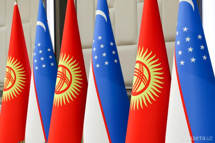 Кыргызстанцы могут ездить в Узбекистан по ID-паспорту