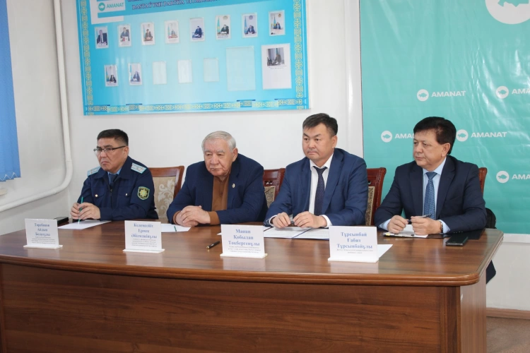 Көксу ауданында көшпелі азаматтарды қабылдау өткізілді