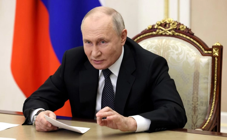 Путин объявил о своем выдвижении в президенты на пятый срок