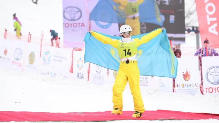 Казахстанка завоевала «бронзу» на Кубке мира по фристайл-акробатике