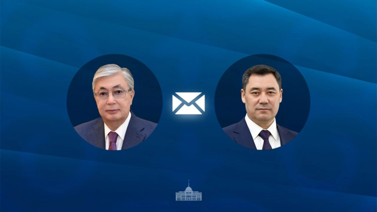 Токаев поздравил Жапарова с Днем Независимости Кыргызстана