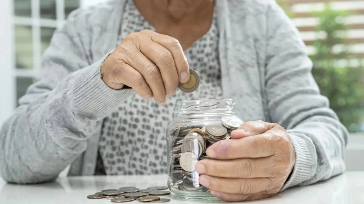 Пенсии в Казахстане вырастут с 2026 года