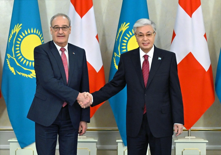 Токаев поздравил вновь избранного Президента Швейцарии