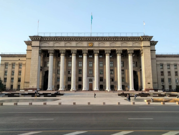 Прокуратура подала в суд на "КазМунайГаз" и Фонд образования Нурсултана Назарбаева