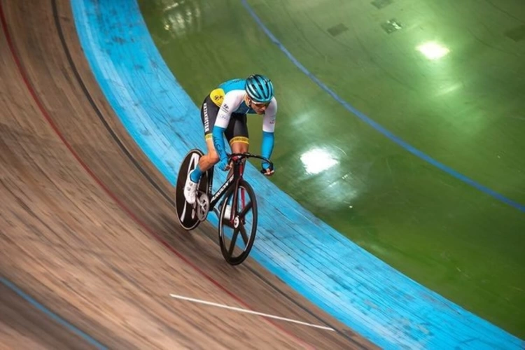 Казахстанские спортсмены завоевали медали на ЧМ Азии по велоспорту на треке