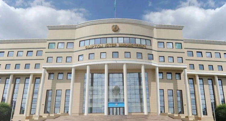 В МИДе Казахстана прокомментировали долг посольства перед Великобританией