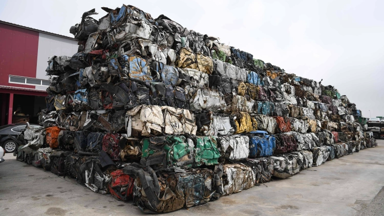 Скляр пояснил, почему Казахстан не отменяет утильсбор