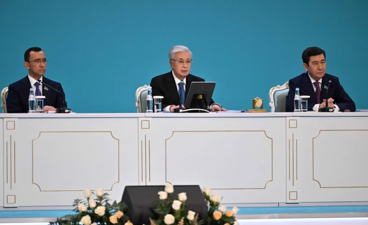 Токаев: Казахстан укрепляет статус социального государства