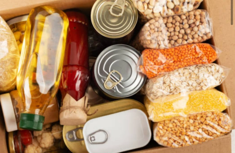 Какие продукты могут подорожать в Казахстане из-за ослабления тенге