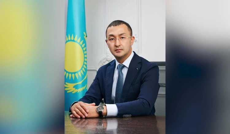 Судья из ВКО подозревается в нападении на женщину