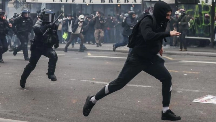 Новые акции протеста во Франции