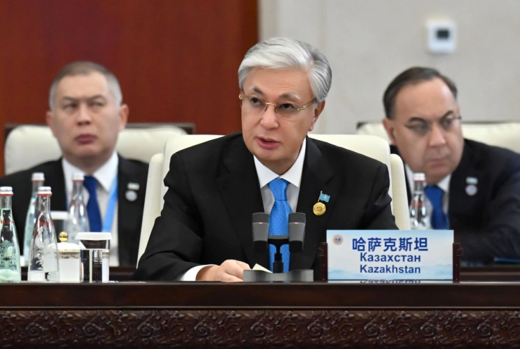 Токаев выступил на саммите ШОС