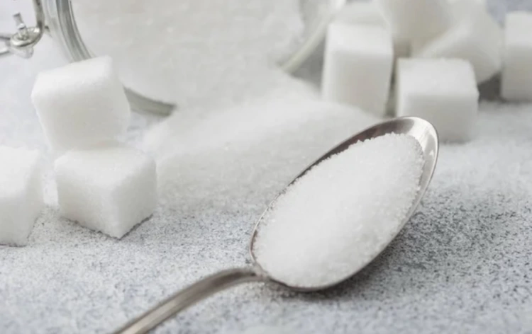 Казахстан до конца лета ввел запрет на вывоз сахара