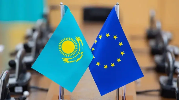 Казахстан обеспечивает 13% нефтяного импорта ЕС — Токаев