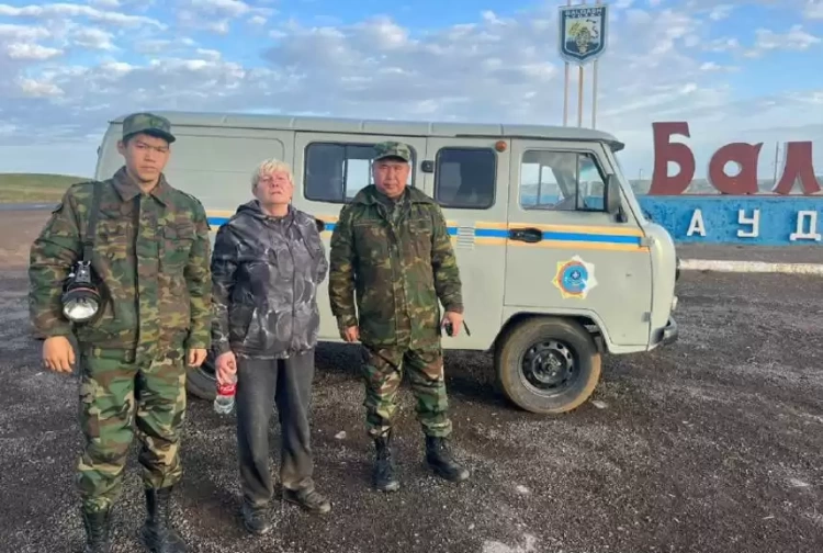 Спасатели нашли заблудившуюся в горах женщину в Алматинской области