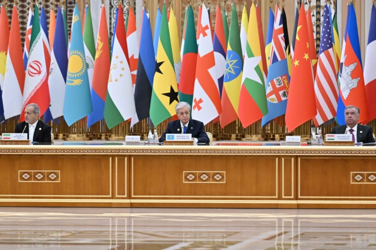 Казахстан приветствует активизацию переговорного процесса по украинскому конфликту - Токаев