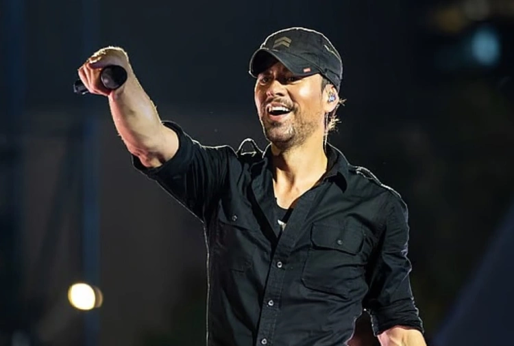 Энрике Иглесиас готовит концерт в Казахстане