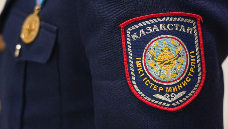 Экс-начальника местной полицейской службы ДП Шымкента подозревают в мошенничестве