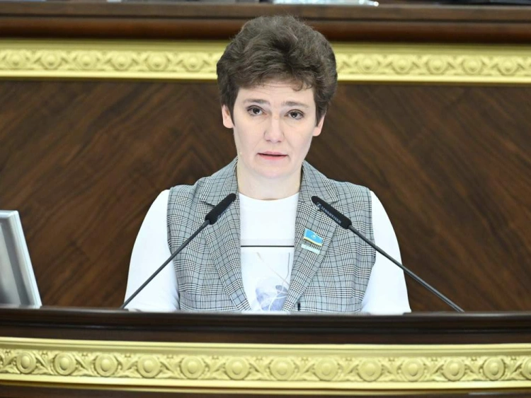 Штрафы до 100 МРП за создание и распространение дипфейков введут в Казахстане