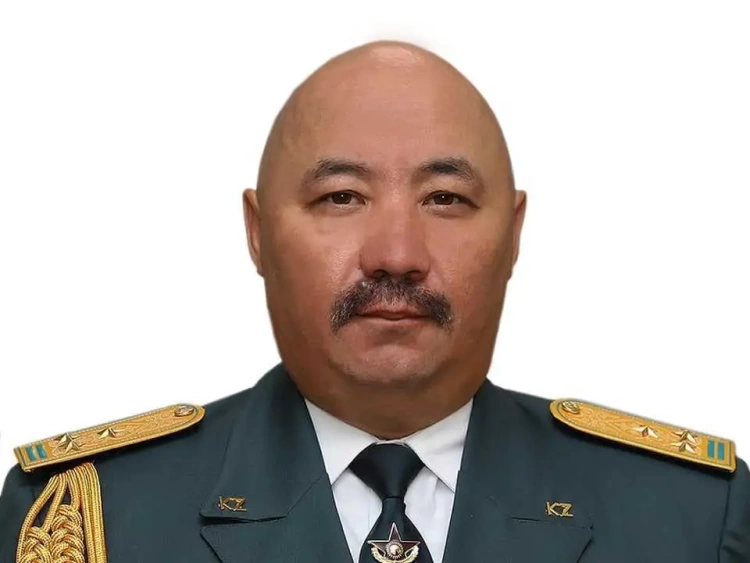 Болат Журабаев освобожден от должности командующего Силами спецопераций ВС РК